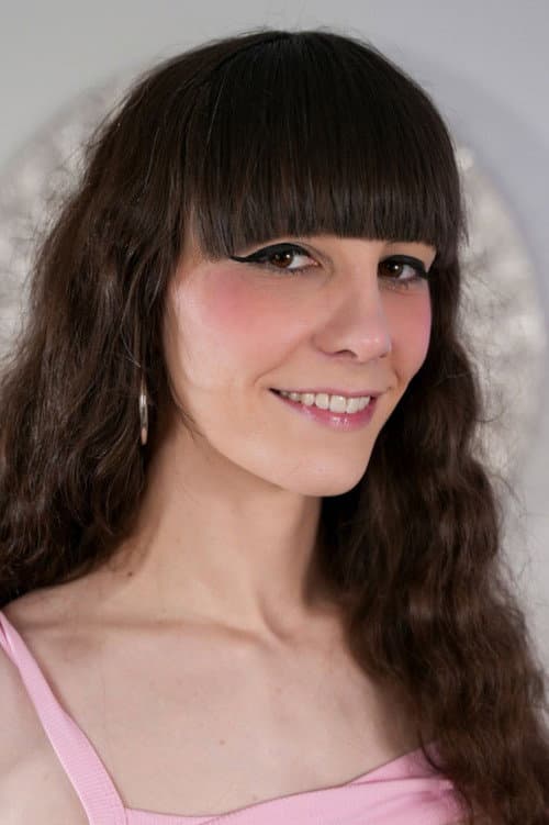 Livi Doll profile photo