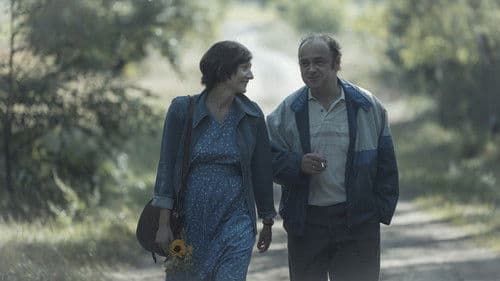 Nasza rewolucja. Historia miłości Grażyny i Jacka Kuroniów poster