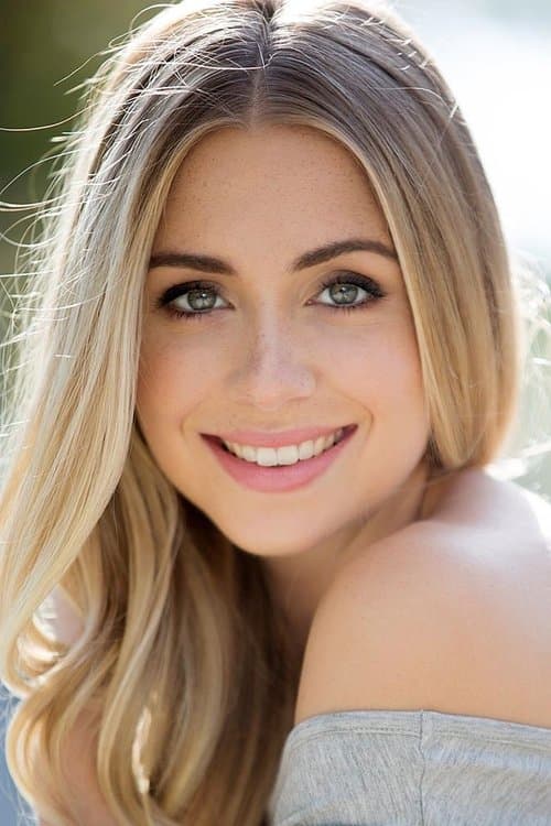 Julia Dennis profile photo