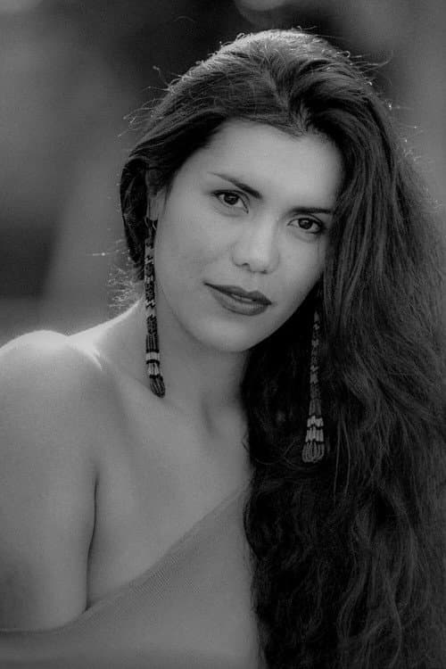 Joanelle Romero profile photo