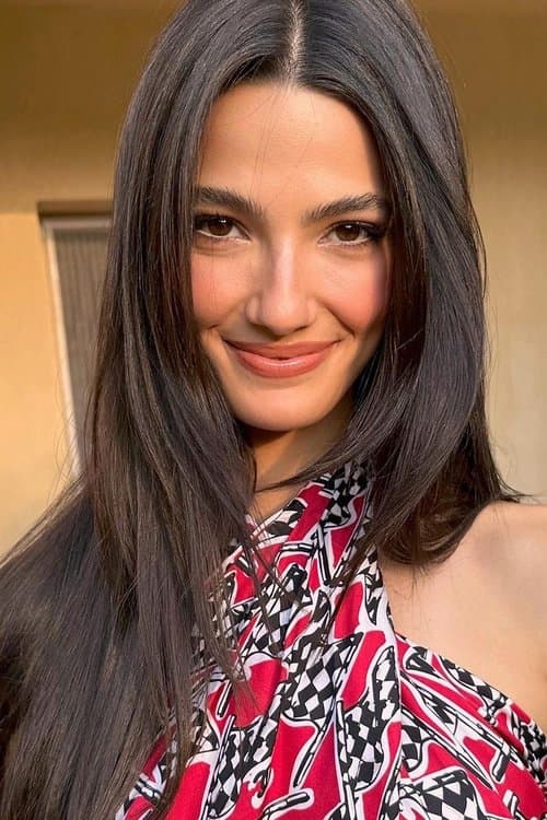 Tara Emad profile photo