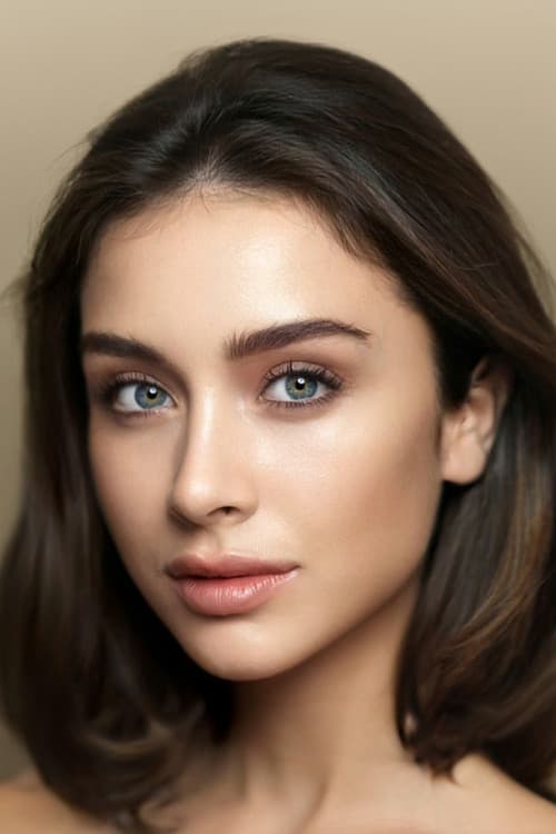 Claudia Bouza profile photo