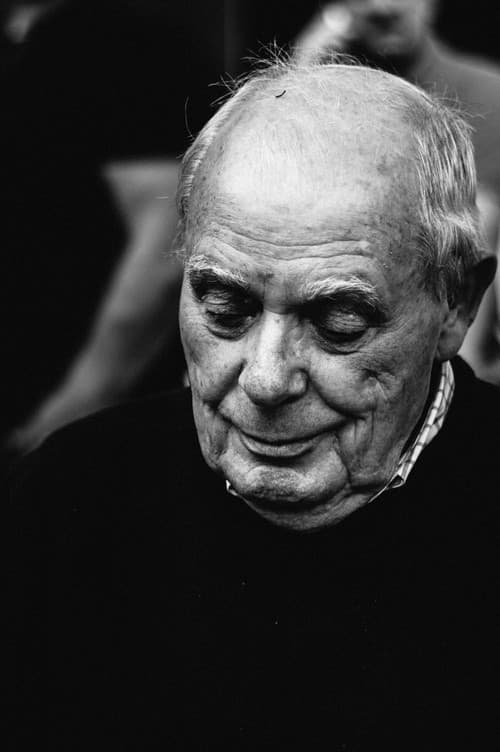 António Lobo Antunes profile photo