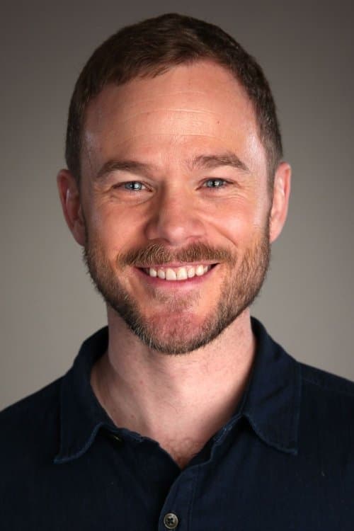 Aaron Ashmore profile photo