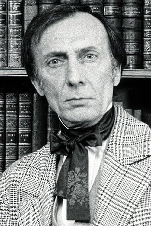 Tom Aldredge profile photo