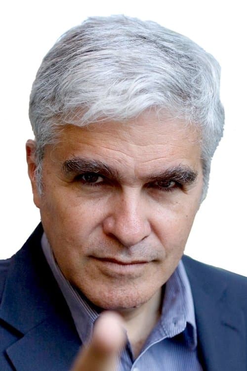 Nicolás Larraín profile photo