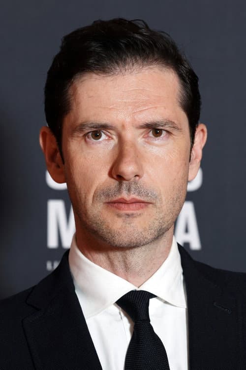 Melvil Poupaud profile photo