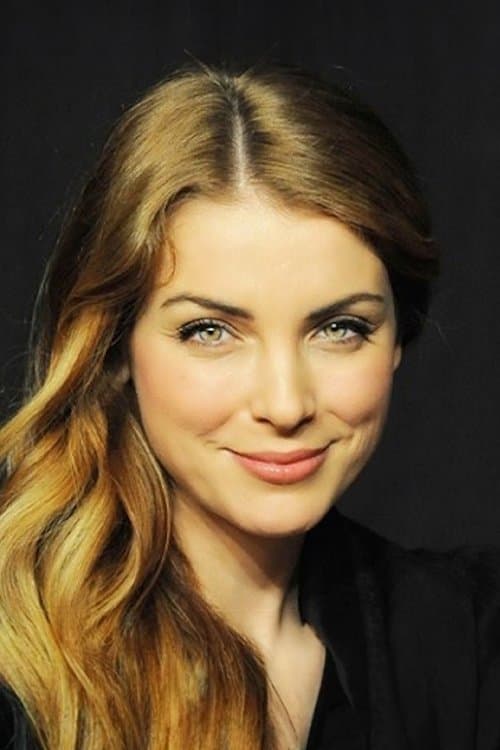 Özge Özberk profile photo