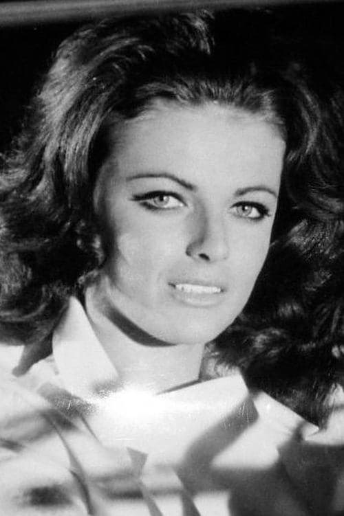 Helena Ronee profile photo