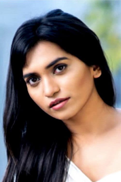 Divya Dicholkar profile photo