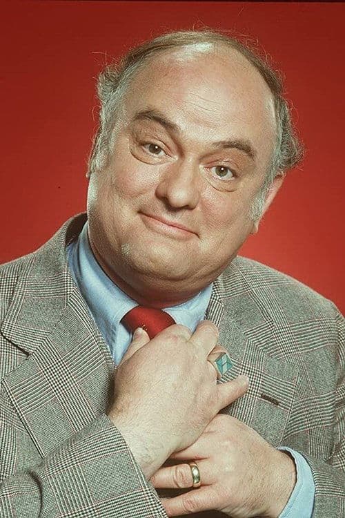 Gordon Jump profile photo