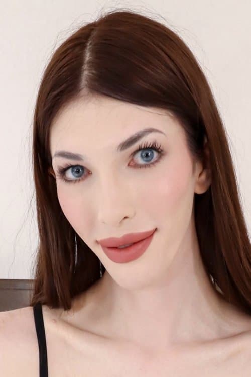 Ava Holt profile photo