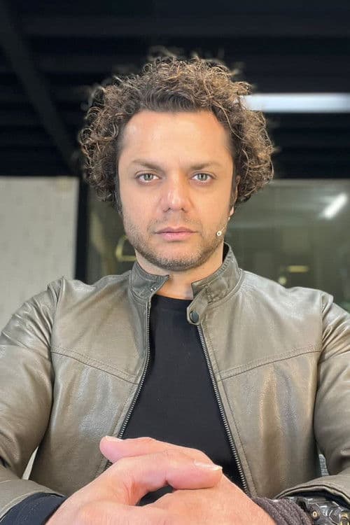 Arash Zellipour profile photo