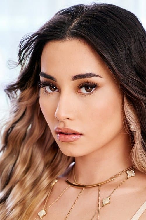 Aria Lee profile photo