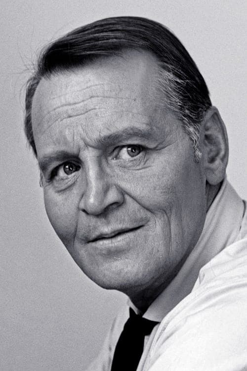 Wolfgang Büttner profile photo