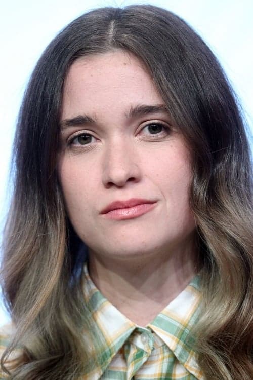 Alice Englert profile photo
