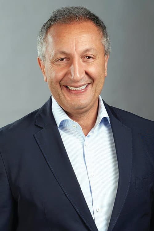 Isaac Larian profile photo
