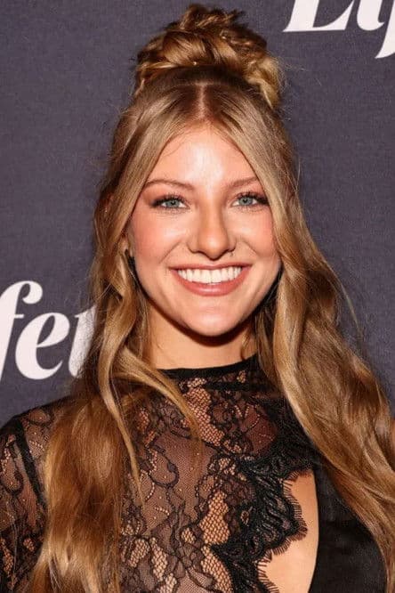 Paige Hyland profile photo