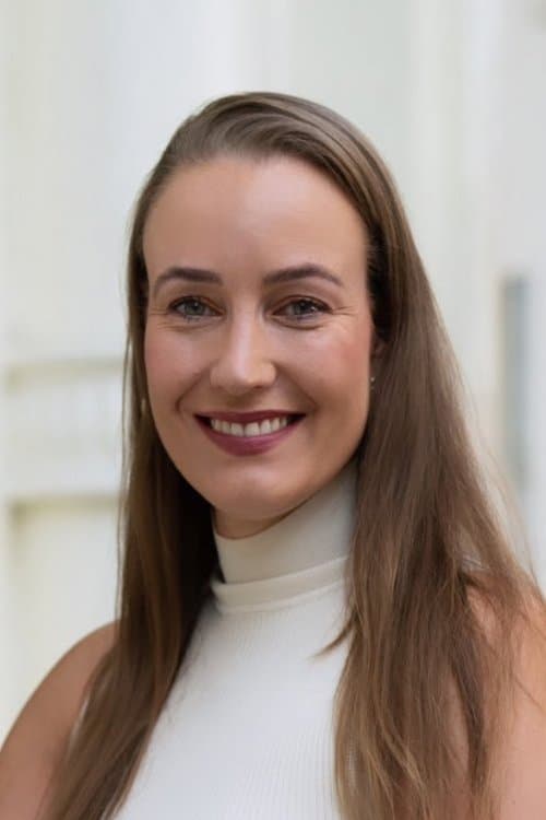 Ayleen Charlotte profile photo