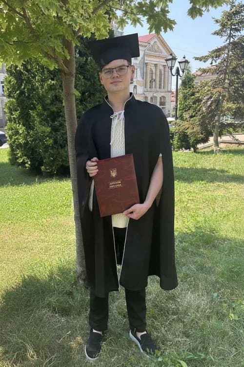 Vitalii Khil profile photo