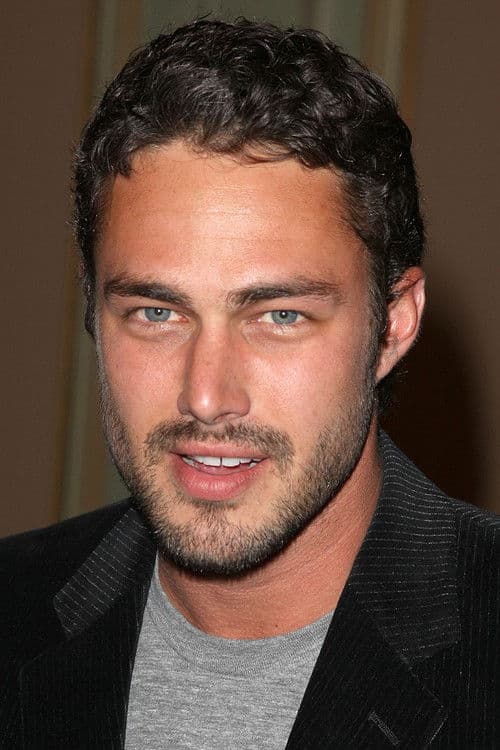 Taylor Kinney profile photo