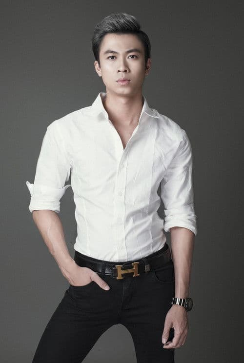 Hồ Việt Trung profile photo