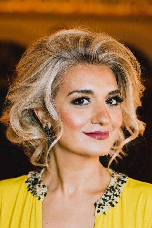 Isabel Bayrakdarian profile photo
