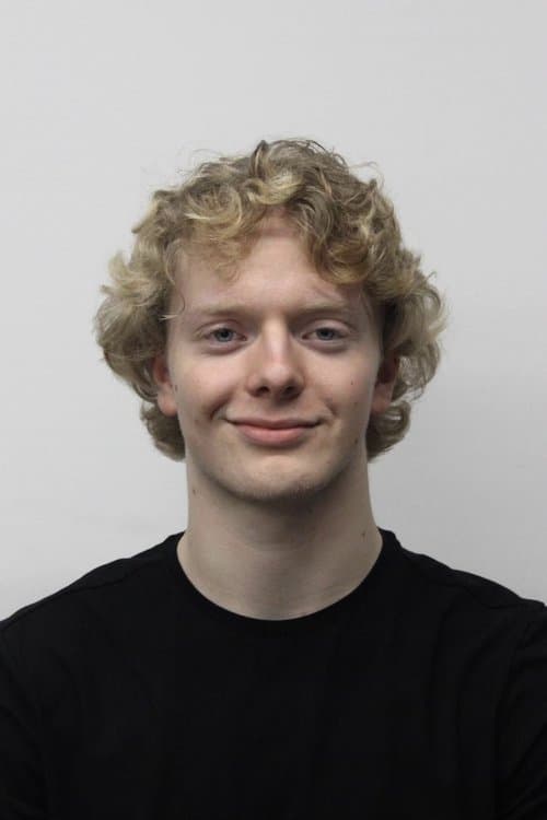 Hugo Williams profile photo