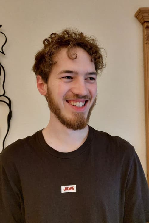 Armani Passtoors profile photo