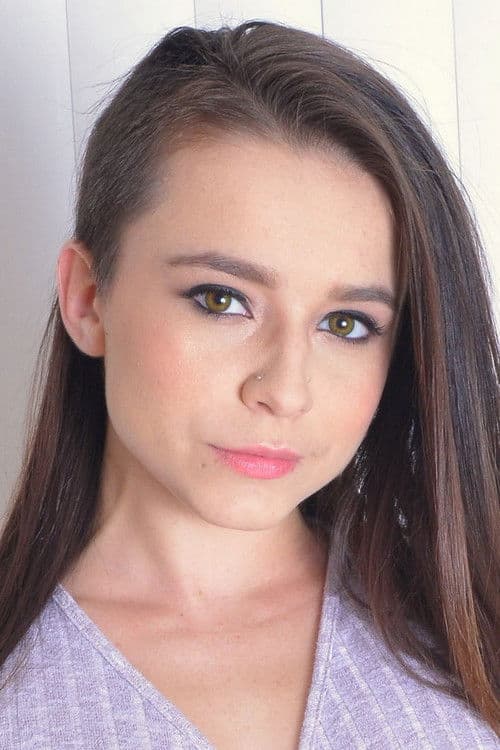 Kharlie Stone profile photo