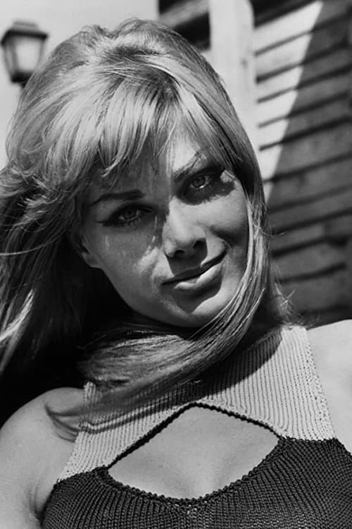 Christa Linder profile photo