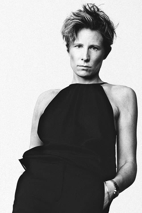 Thea Sharrock profile photo