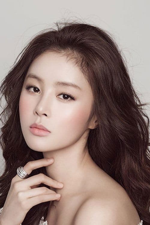 Han Hye-rin profile photo