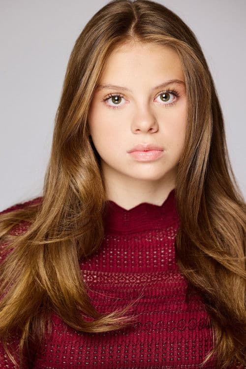 Scarlett Fernandez profile photo