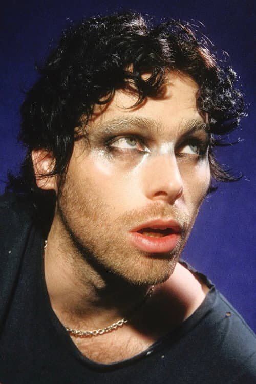 Luke Hemmings profile photo