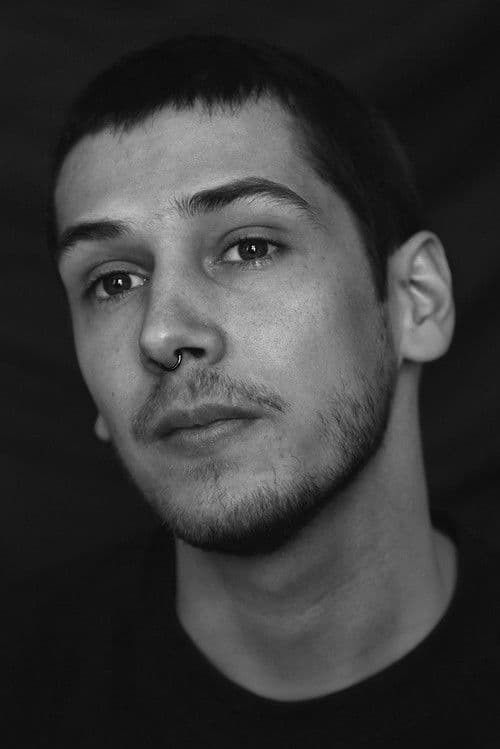 Lukas Feigelfeld profile photo