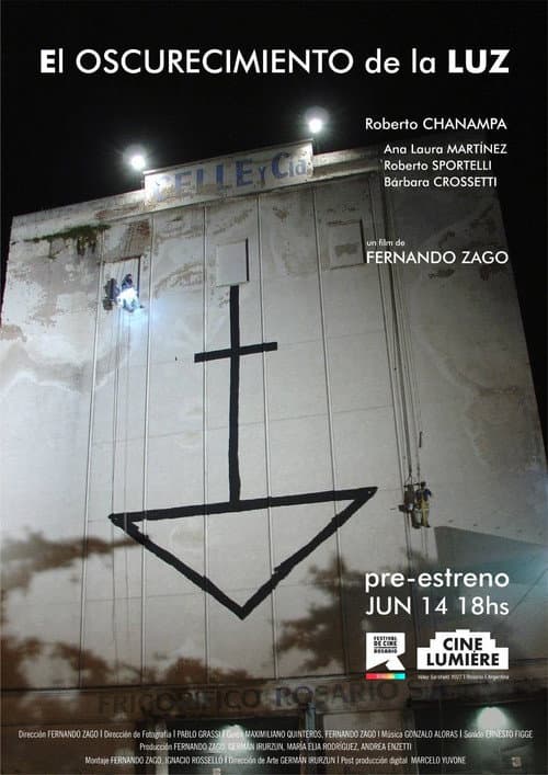 El oscurecimiento de la luz poster