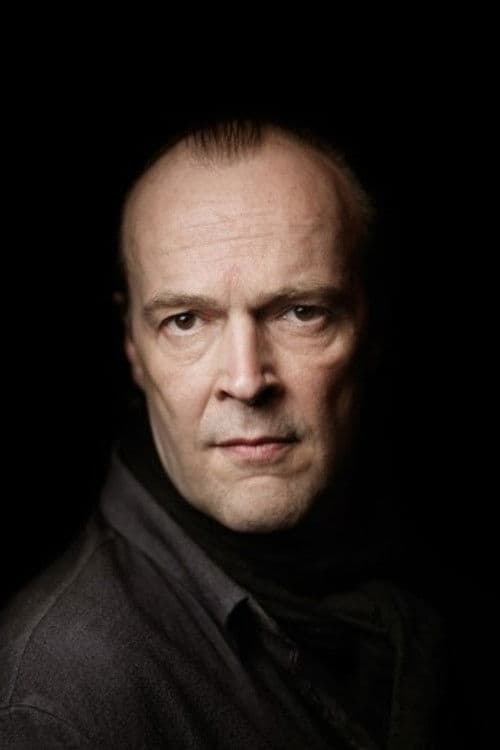 Sven-Eric Bechtolf profile photo
