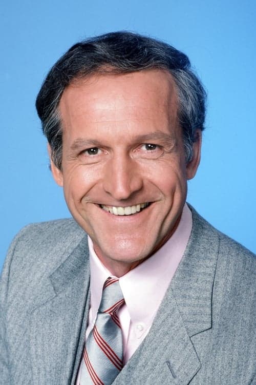 Daniel J. Travanti profile photo