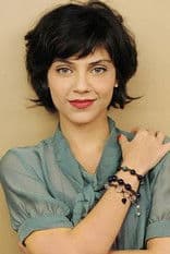 Letícia Persiles profile photo