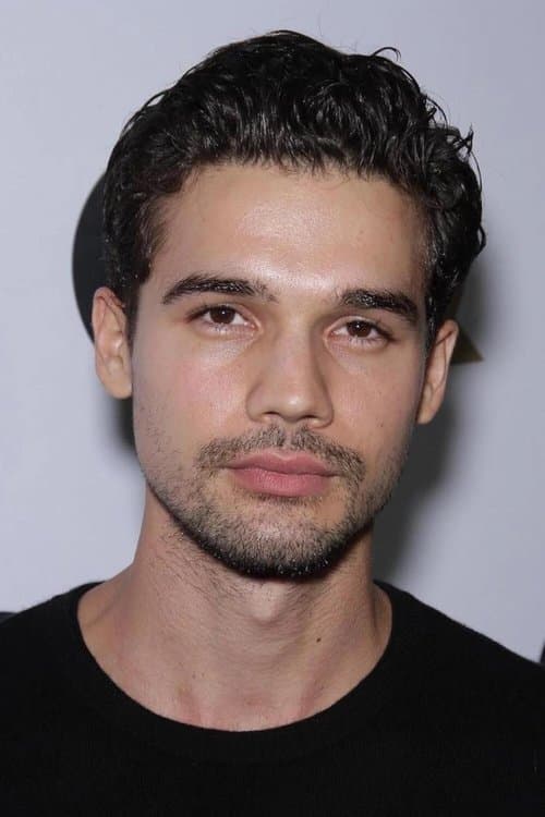 Steven Strait profile photo