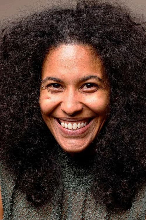 Isamara Castilho profile photo