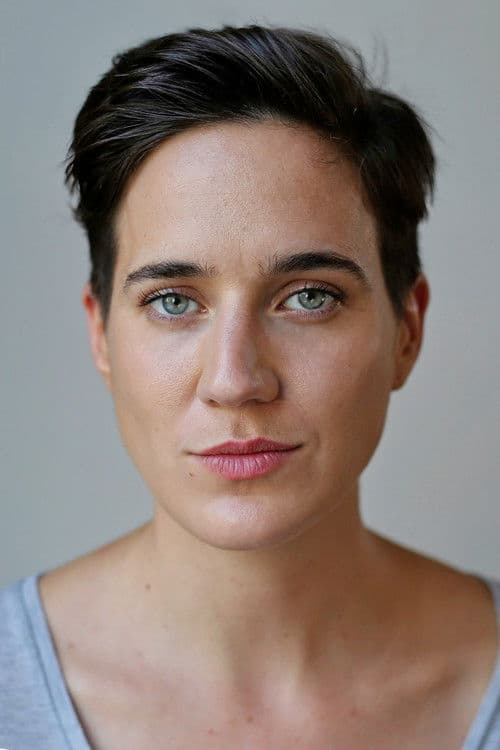 Imogen Daines profile photo