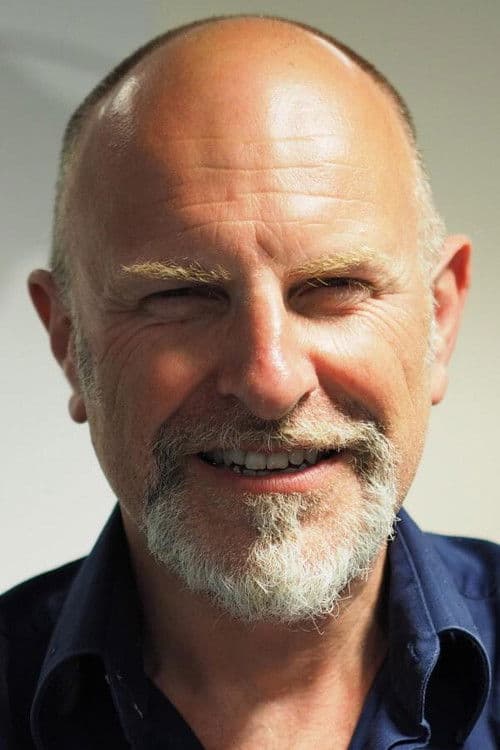 Simon Evans profile photo