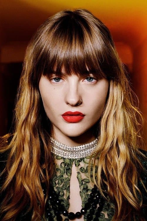 Victoria De Angelis profile photo