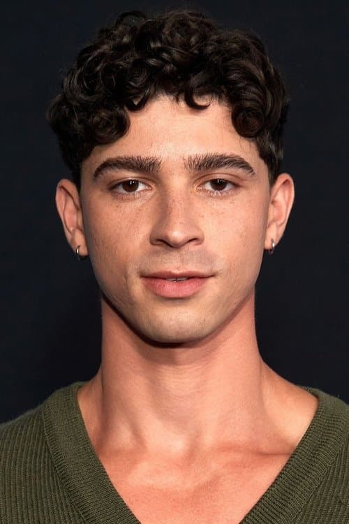 Isaac Powell profile photo