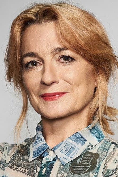 Lucie Cave profile photo