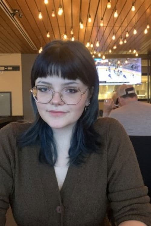 Mik Stolz profile photo