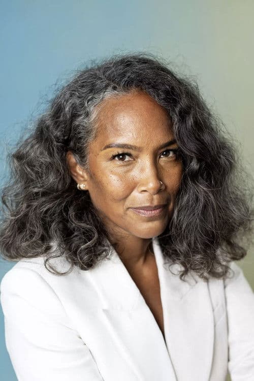 Mara Brock Akil profile photo