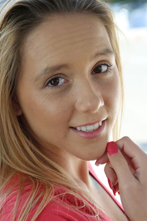 Hollie Mack profile photo